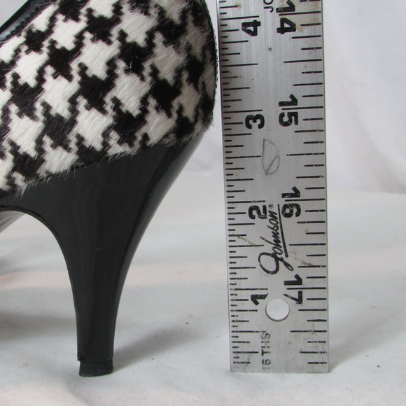 Luca Luca Heels- Houndstooth and Leather - Picture 8 of 11